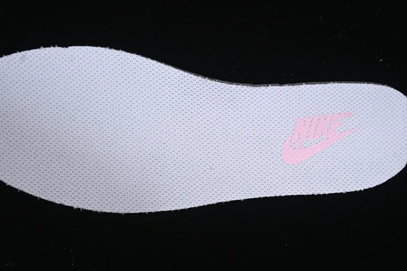 All categories Nk SB Dunk series Nk SB Dunk Low low-top sneakers Nk SB Dunk Low bow tie black and white pink low-top casual sneakers BP1220-009